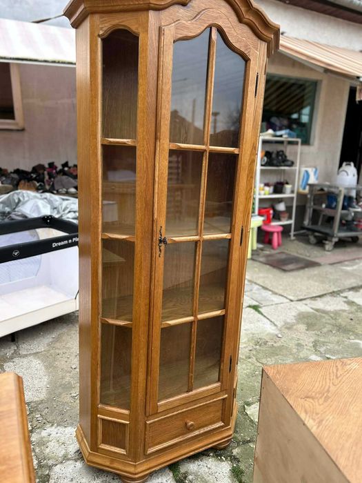 Dulap Vitrina pentru sufragerie