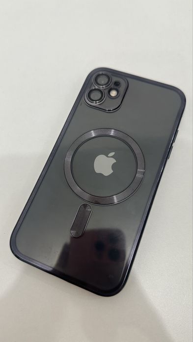 айфон 11 с гарантий