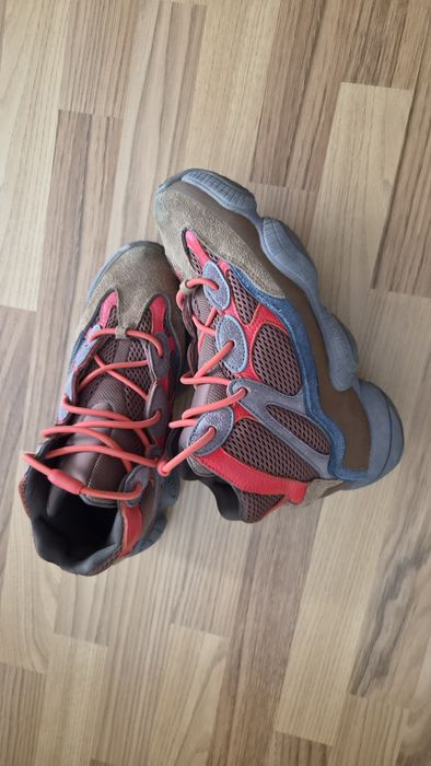Yeezi 500 High sumac