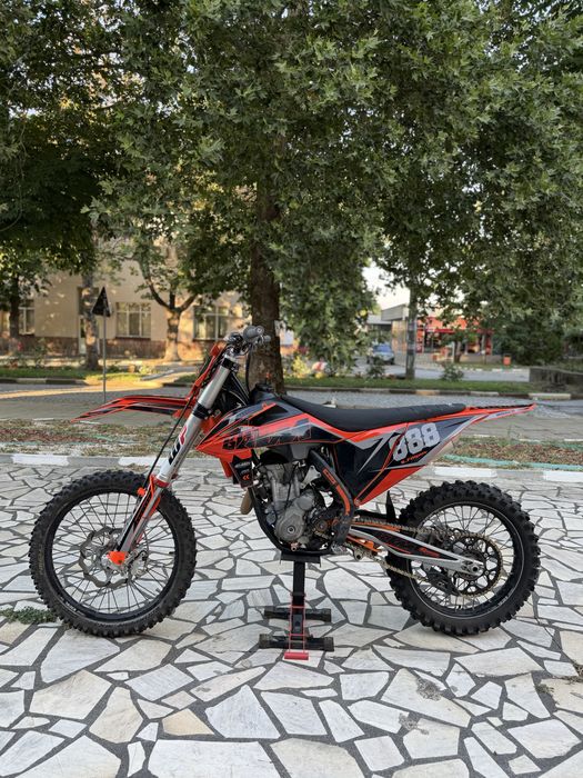 Продавам Ktm sx-f 250 2020