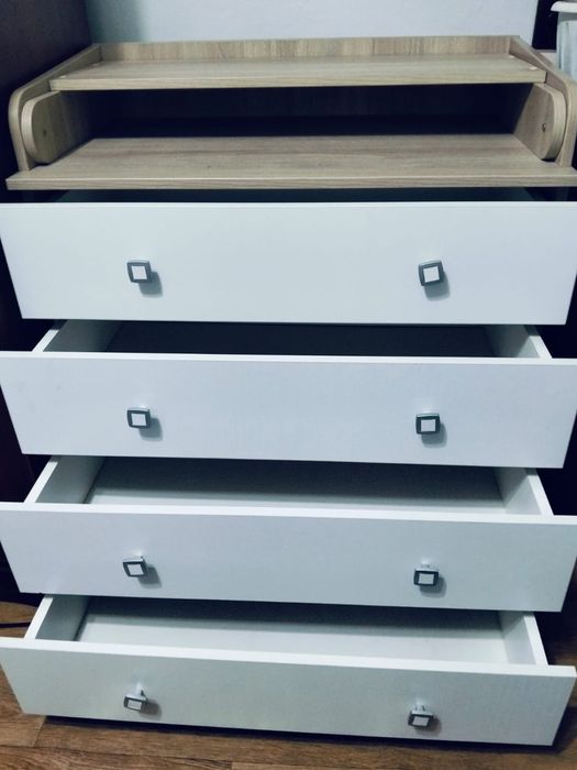 Продам комод в хорошем состояний