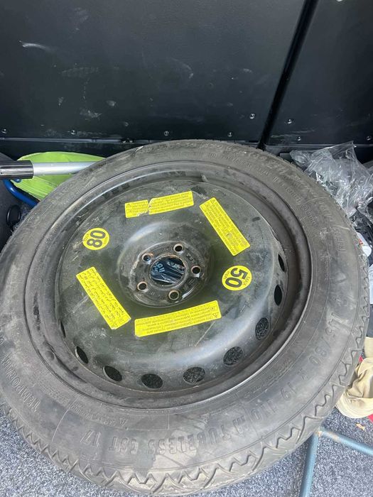 Резервна гума патерица за Ауди А8