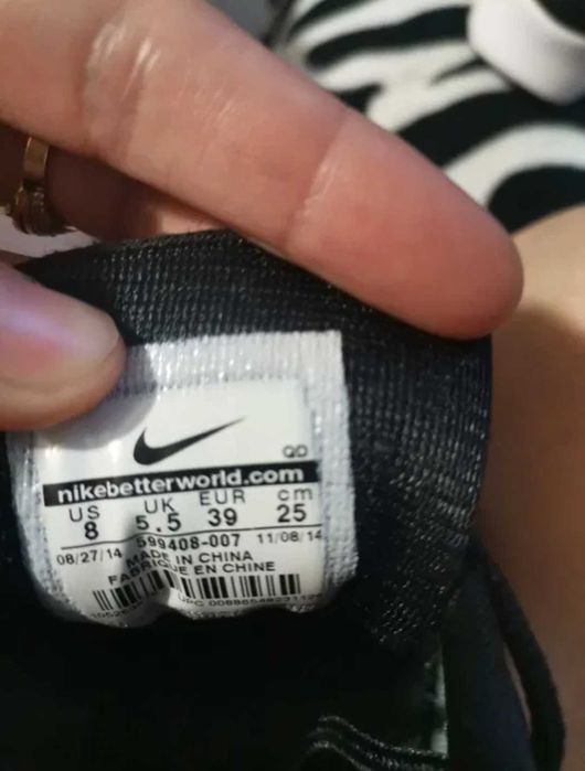 Дамски Маратонки Nike розови, зелени и оранжеви