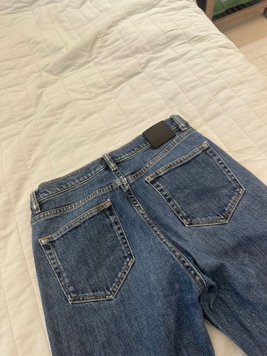 Джинсы Massimo Dutti