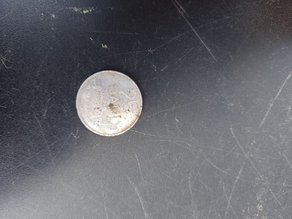 Vând 3 monede vechi