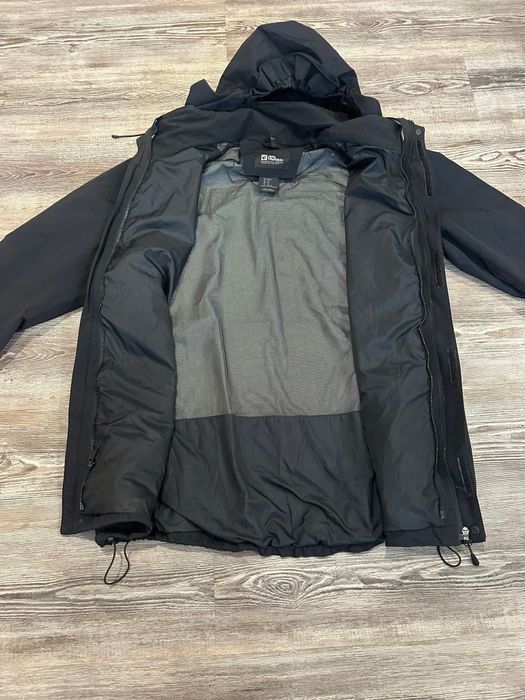 Яке Jack Wolfskin