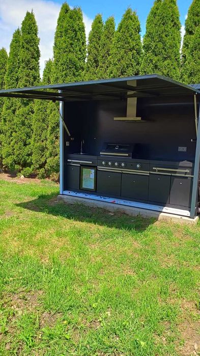 Bucatarie exterioara BBQ