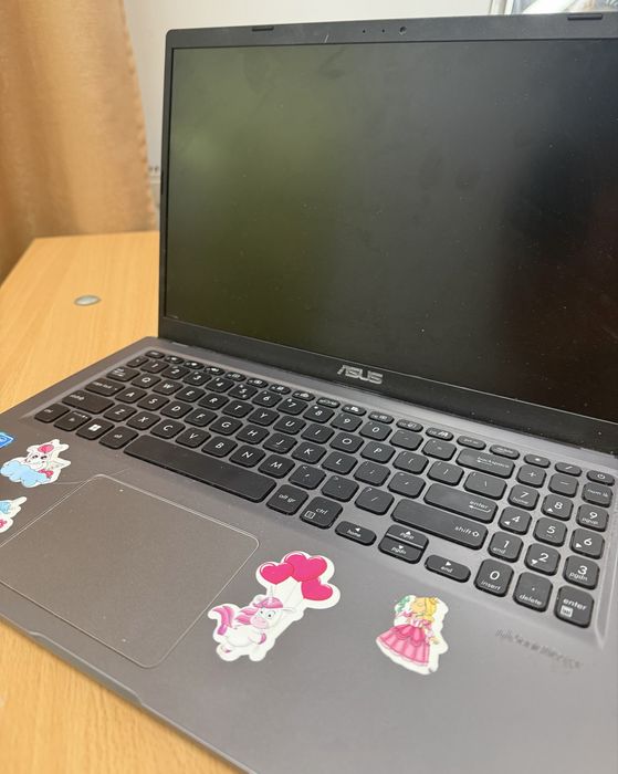 Vand laptop Asus