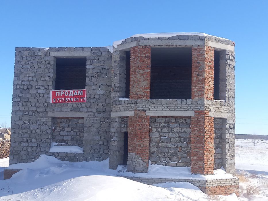 Продам недостойнный коттедж