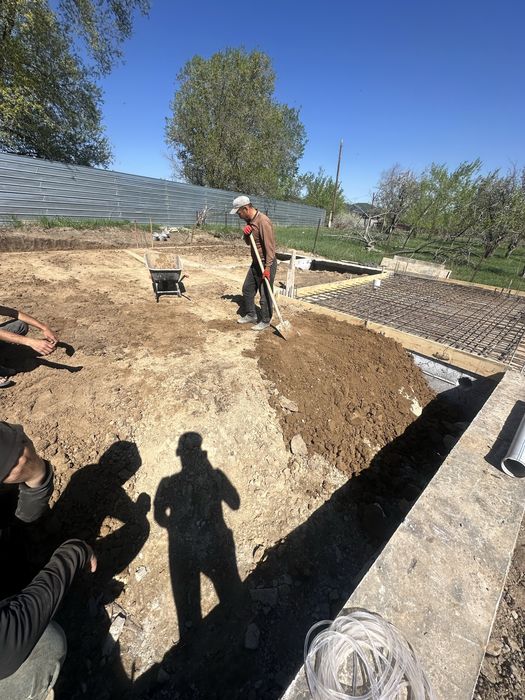 Бригада строителей узбеки