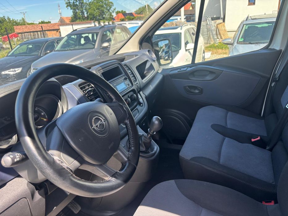 Opel Vivaro 2016 1.6CDTI Frig/Clima contolata /Rate /Garantie/Buy-Back