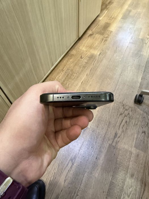 Iphone 16 pro black 256 gb