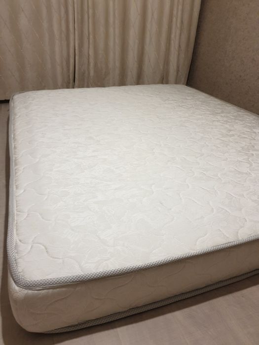 Продам матрас 160×200
