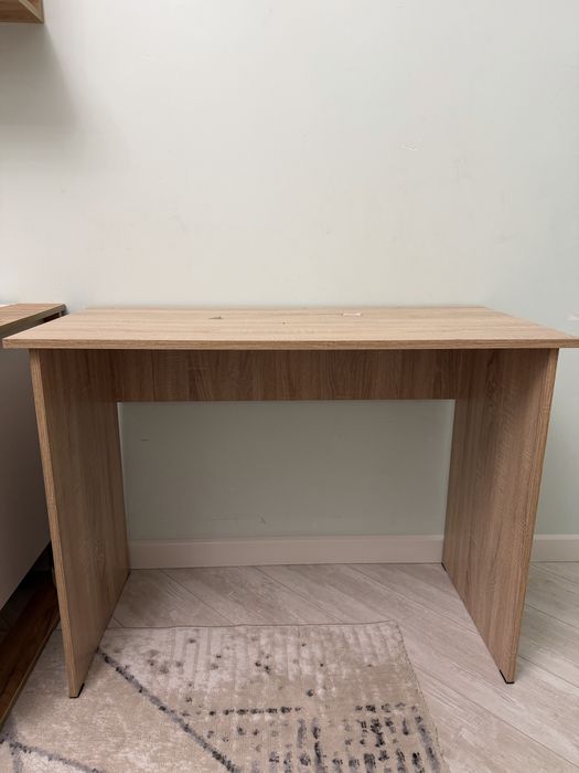 Рабочий стол, парта