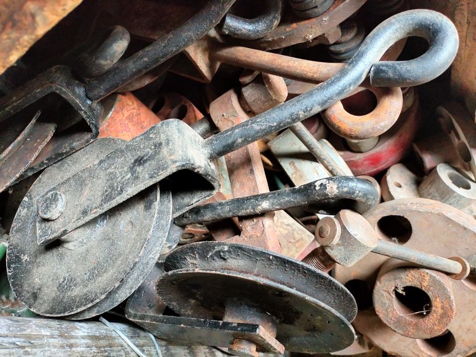 Ролик подвесной стальной