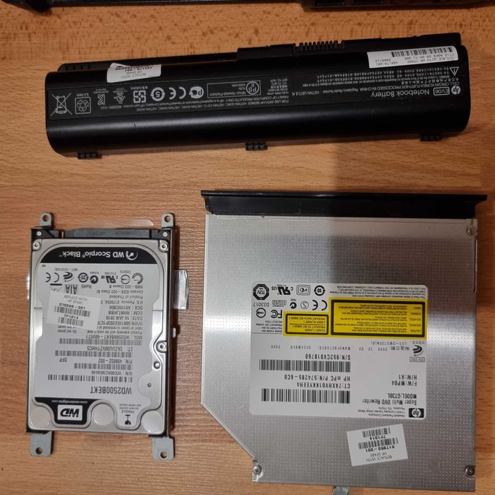 DEZMEMBRARI Laptop HP Compaq Presario CQ61 CQ 61