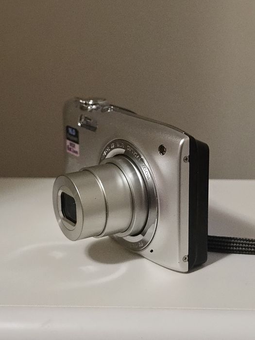 Nikon Coolpix s2700 16Mpx.