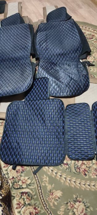 Чехлы автомобильные б/у