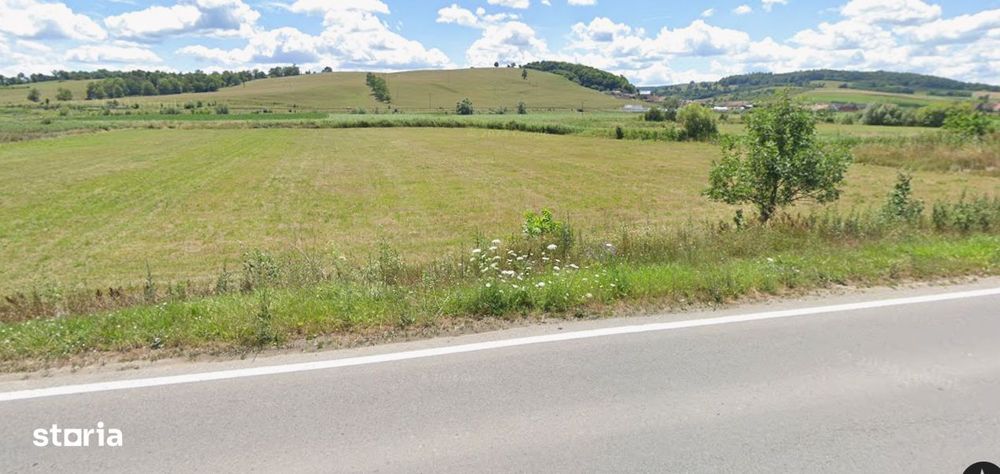 Teren intravilan 8100 mp la DN13, oras Rupea, jud. Brasov