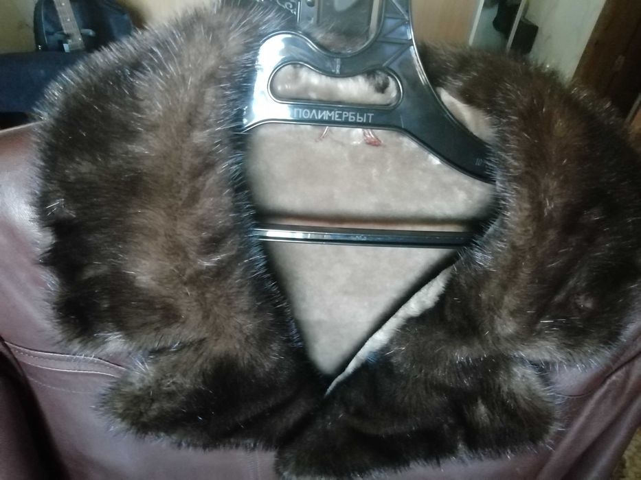 Кожаная зимняя куртка