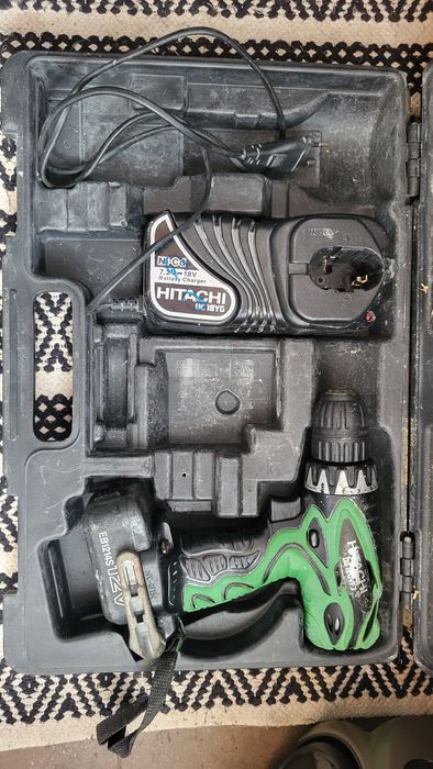 Autofiletantă Hitachi