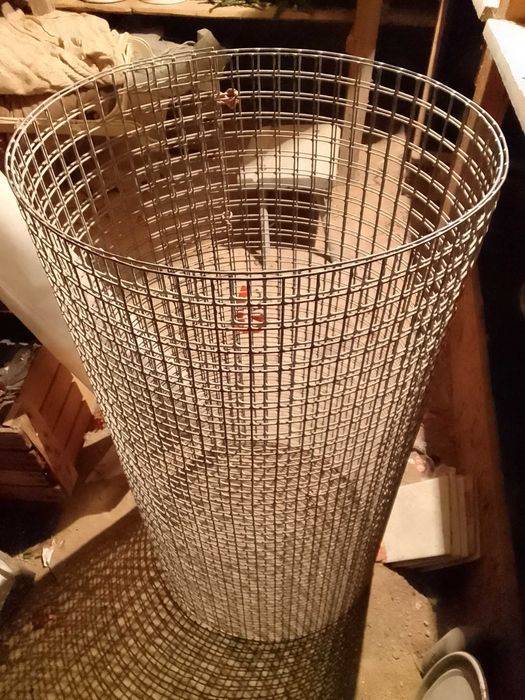 продаётся СЕТКА жёсткая