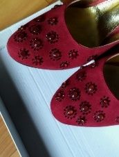 Босоножки закрытого типа