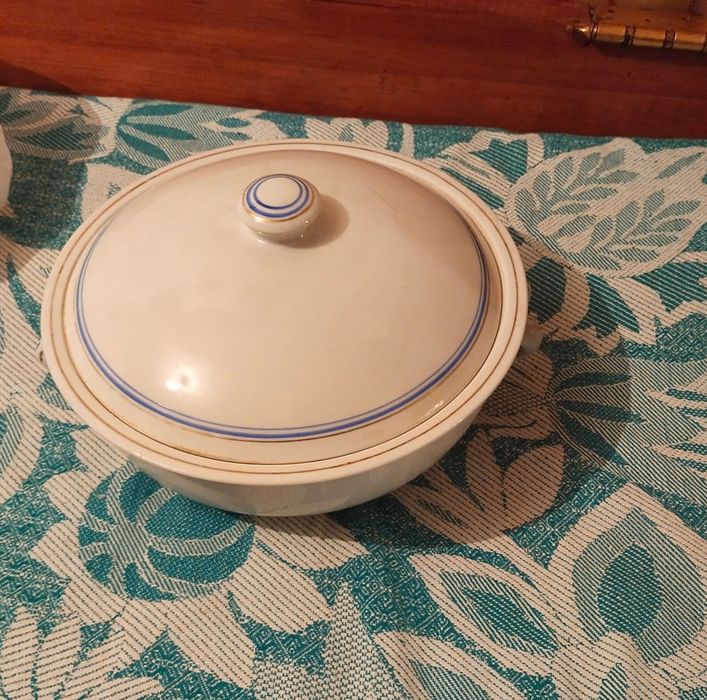 Продам соковыжималка СССР,супницы