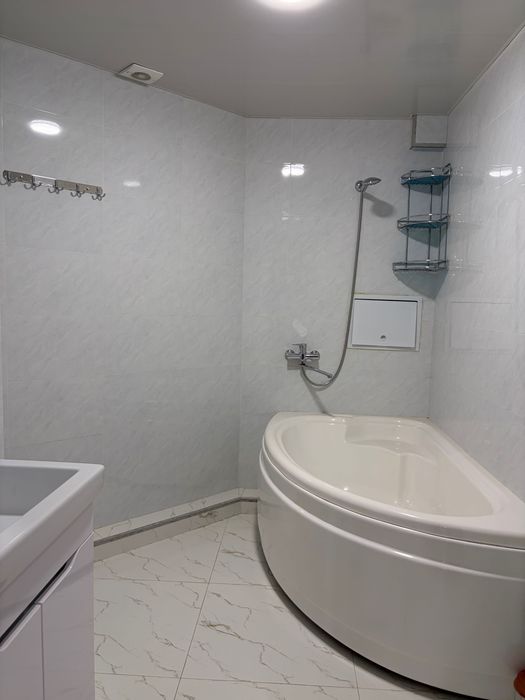 СРОЧНО 3х комнатная квартира (мансарда)