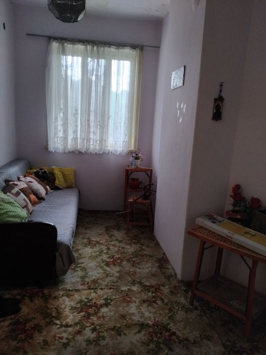Къща в град Кривол , област Монтана(ВРАЧАНСКО)-0885119498