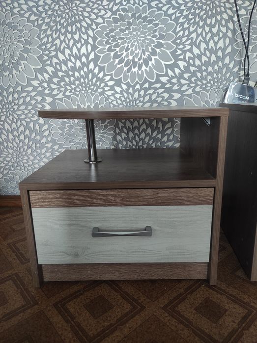 Прикроватный 2 тумбы