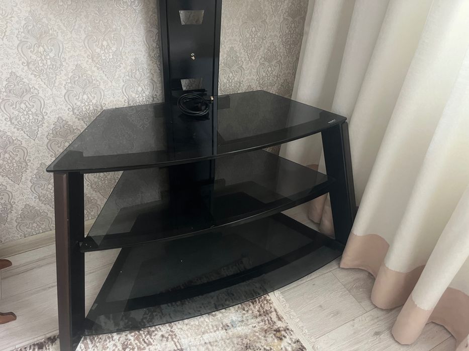Тумба под телевизор