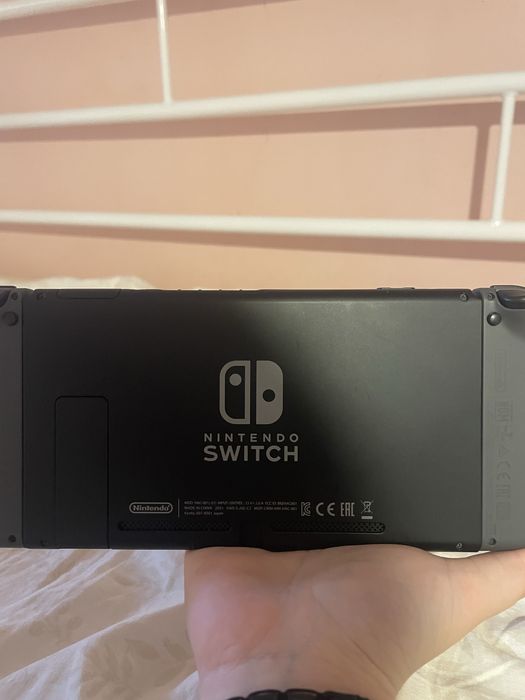 NINTENDO switch.