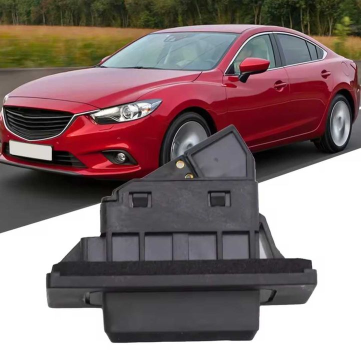 Бутон за отключване на електрическия багажник за Мазда Mazda 3 6 отваряне
