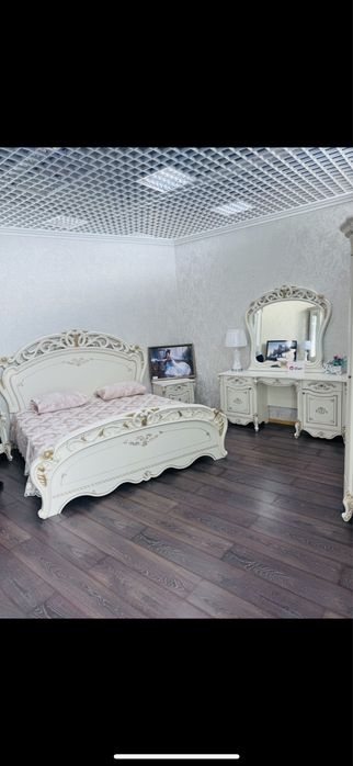 Продается спальный гарнитур за 250000 тыс