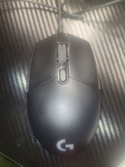 Компьютерная мышка Logitech g102