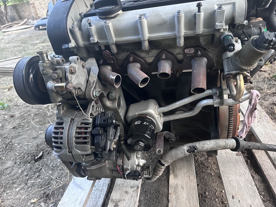 Двигател Сеат Леон 1.6 16V 2003Година 154Хил км