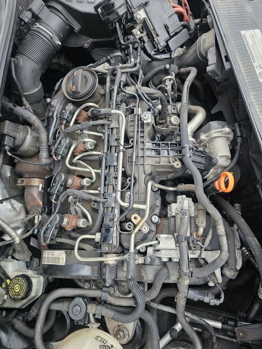 Motor VW Golf 7 skoda Vw  1.6 tdi 2009-2014 euro 5 cod motor CAY
