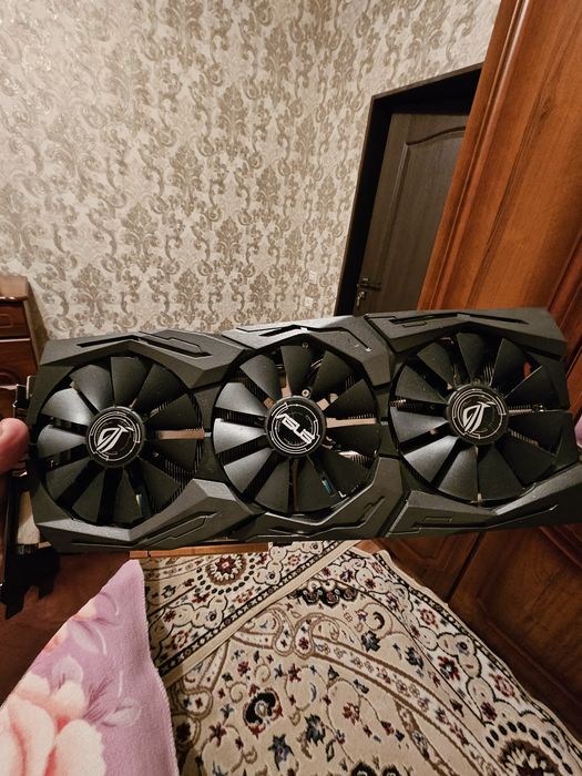 Продам GTX 1070 8 GB