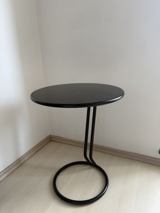 Masuta de cafea neagra