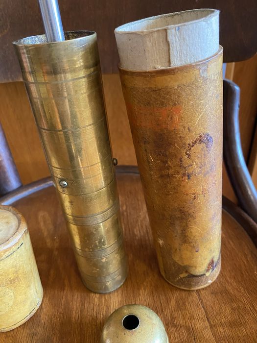 Rasnita vechie cutie originala