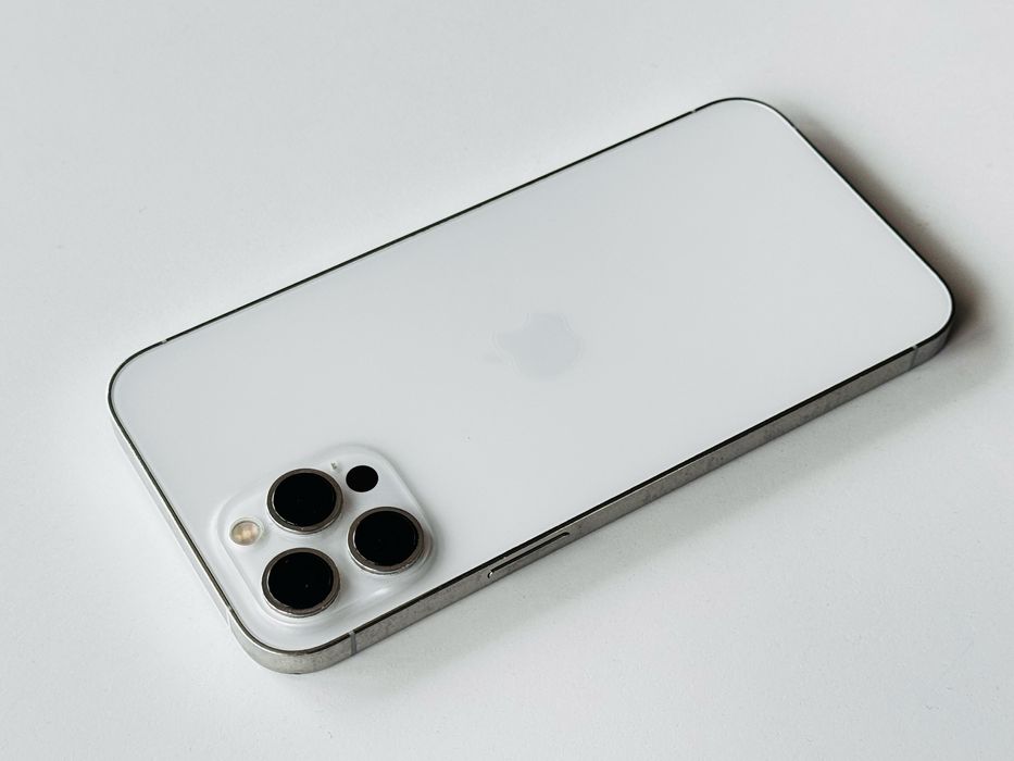 Iphone 12 Pro Max 256GB Silver 100% Батерия! Гаранция 6 месеца