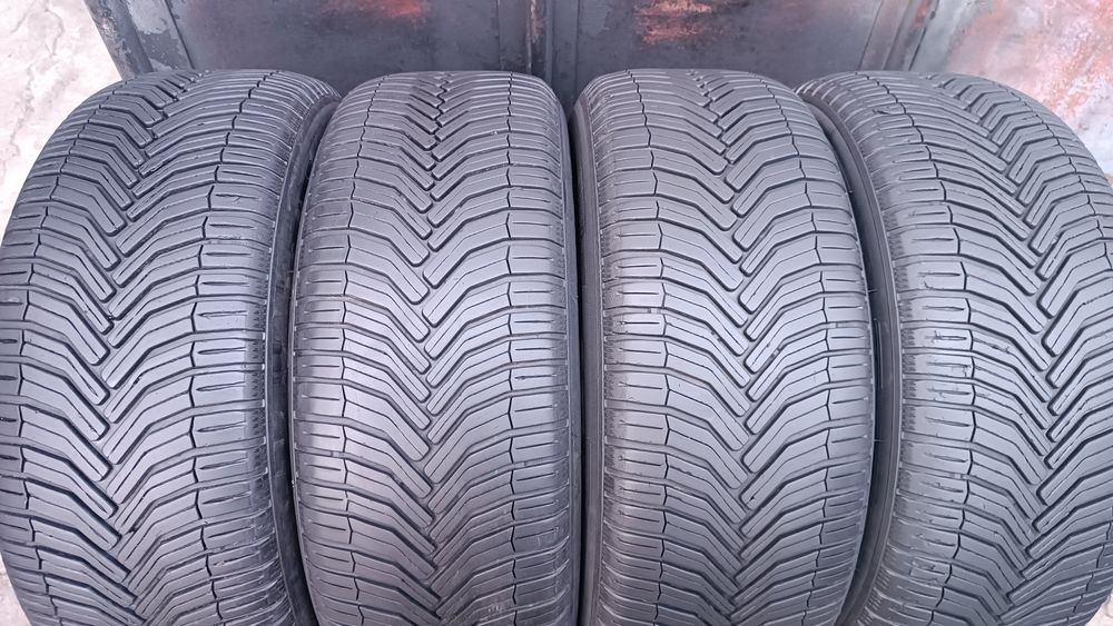 225/55/16 Michelin