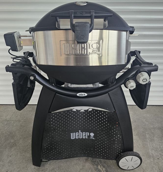 "Газово барбекю WEBER