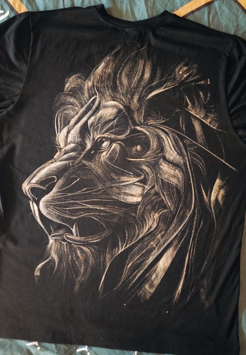 Роспись одежды гипохлоритом натрия(отбеливателем)