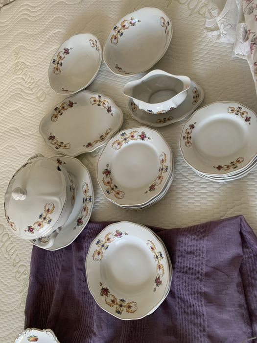 Set pt ceai , set farfurii