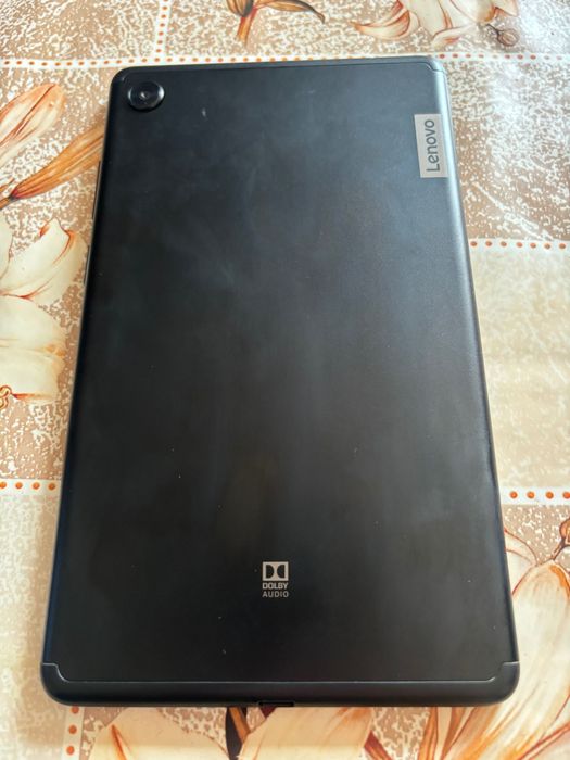 Продавам Таблет Lenovo Tab M7 TB-7305X