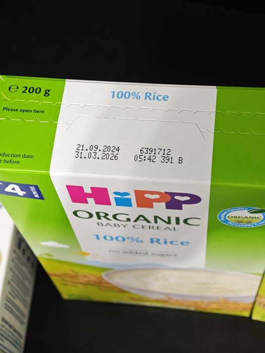 Pachet lapte praf Hipp nr. 3  + 4 cutii cereale bebelusi