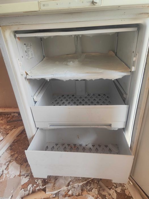 продам морозильник
