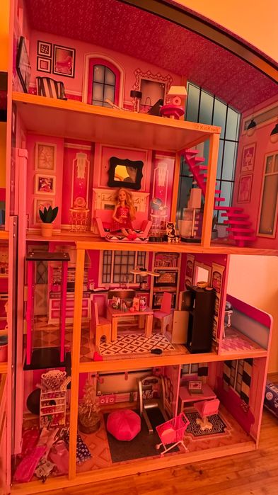 Casa de Păpuși Barbie